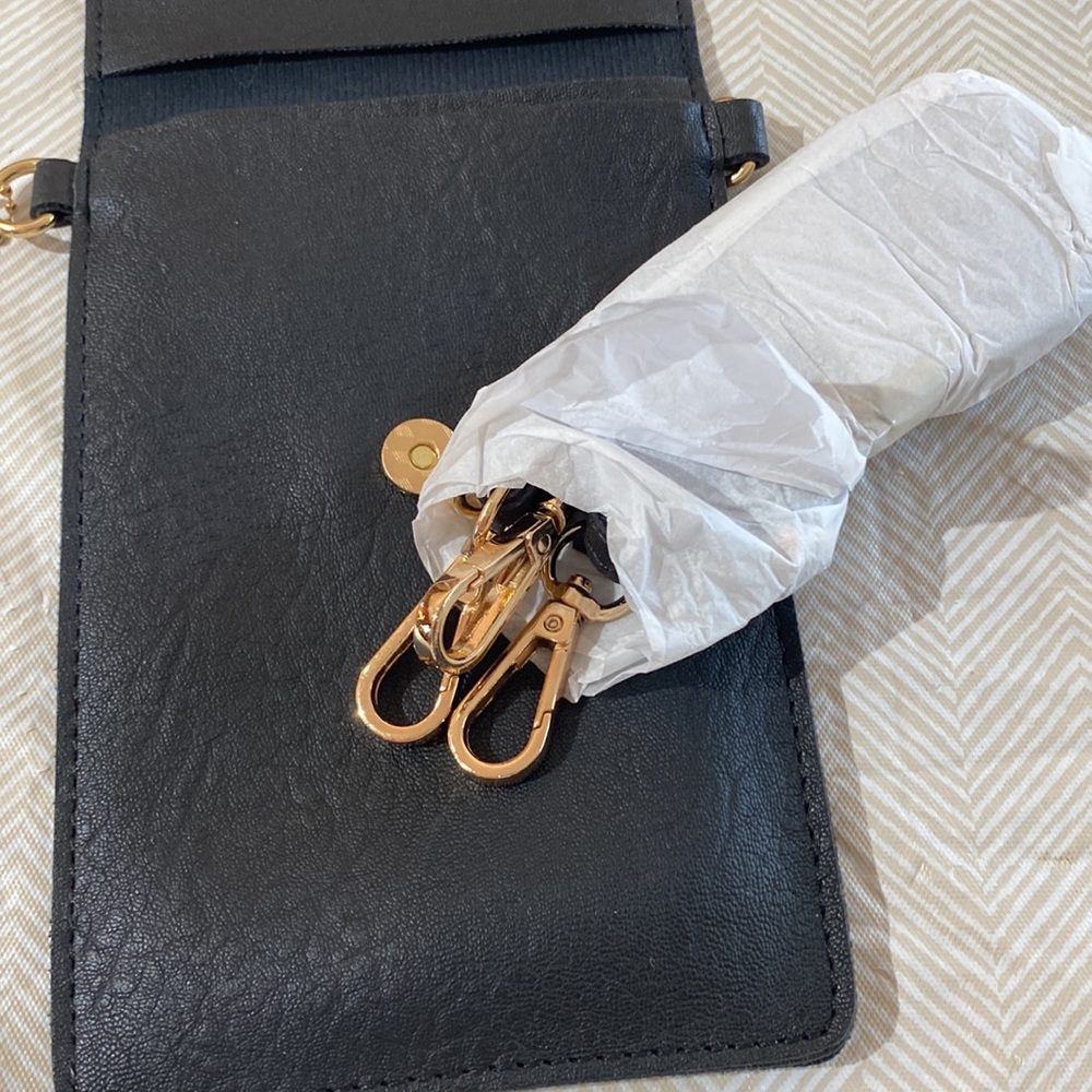 Touchscreen phone purse - Picture 2 of 6